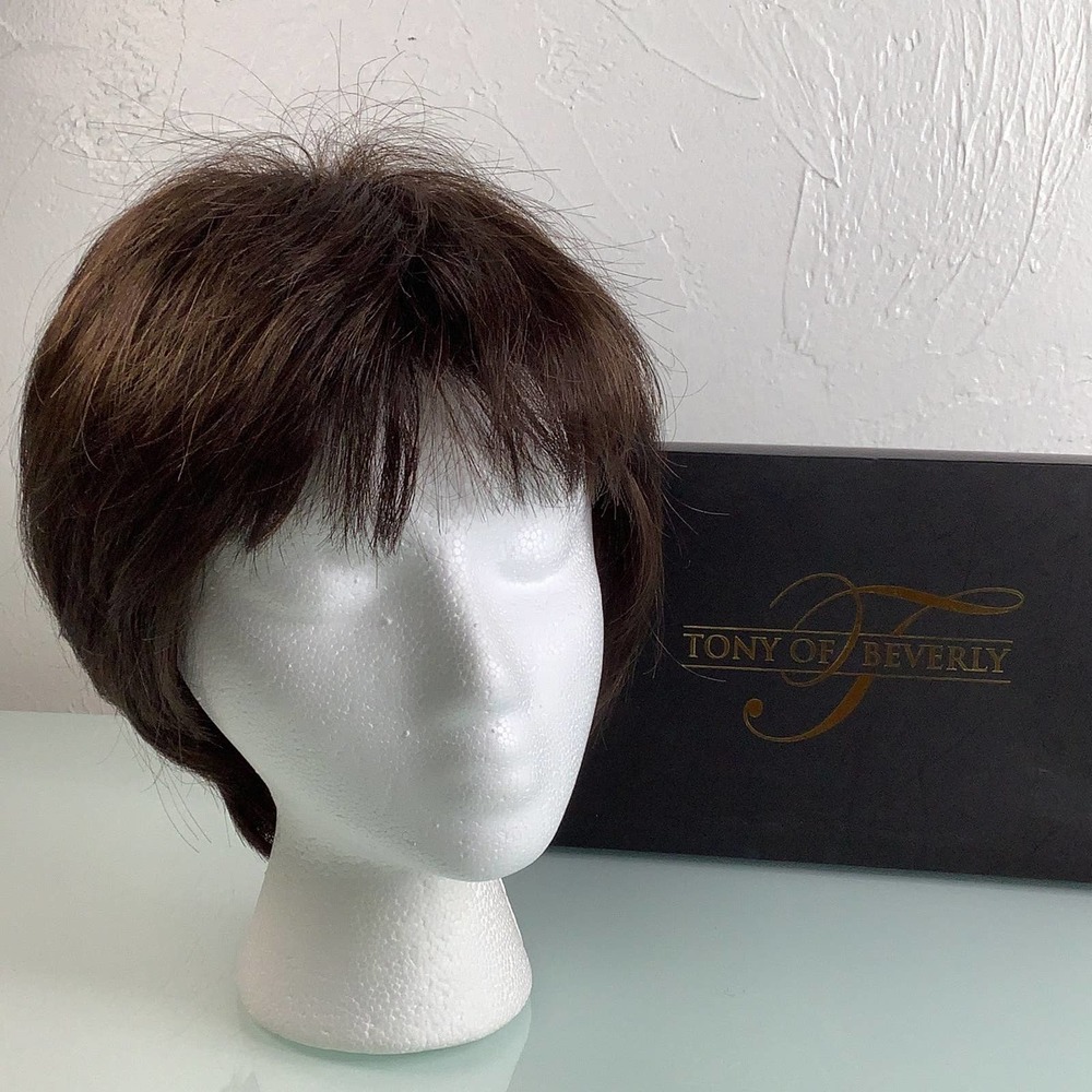 Tony of Beverly Elura Blend Fiona Wig in Ginger Brown EUC in box